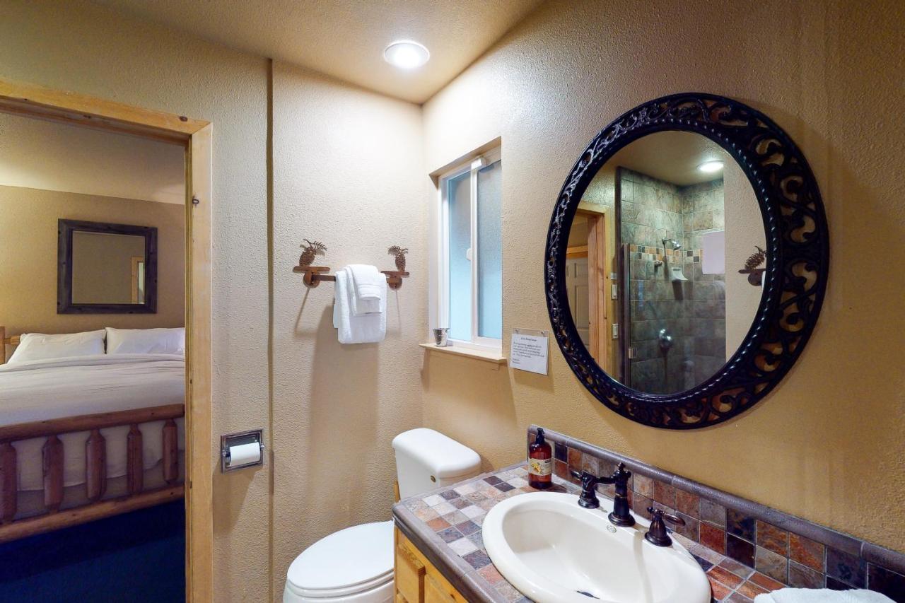 Yosemite Silvertip Lodge ฟิชแคมป์ ภายนอก รูปภาพ